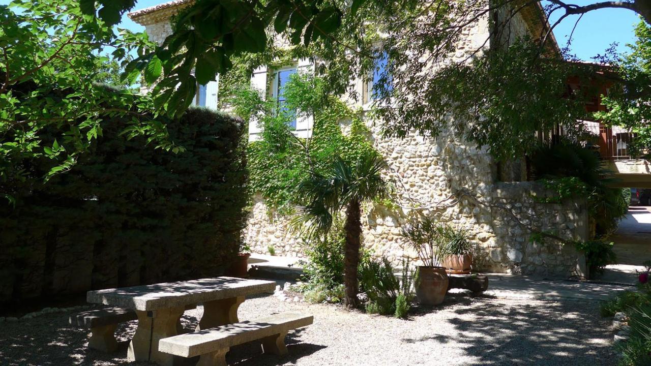Gites Au Chateau Des Estubiers Les Granges-Gontardes Eksteriør bilde